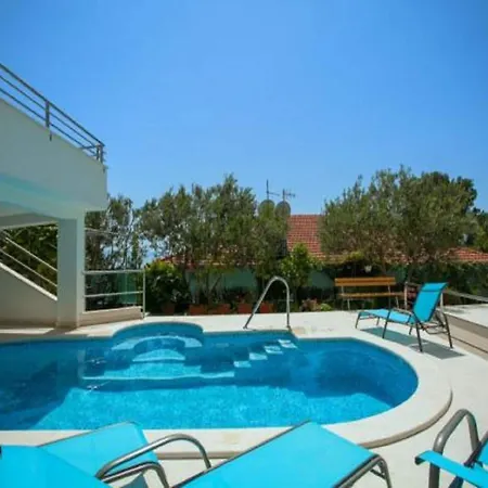 Relax - Two Bedroom * Brela